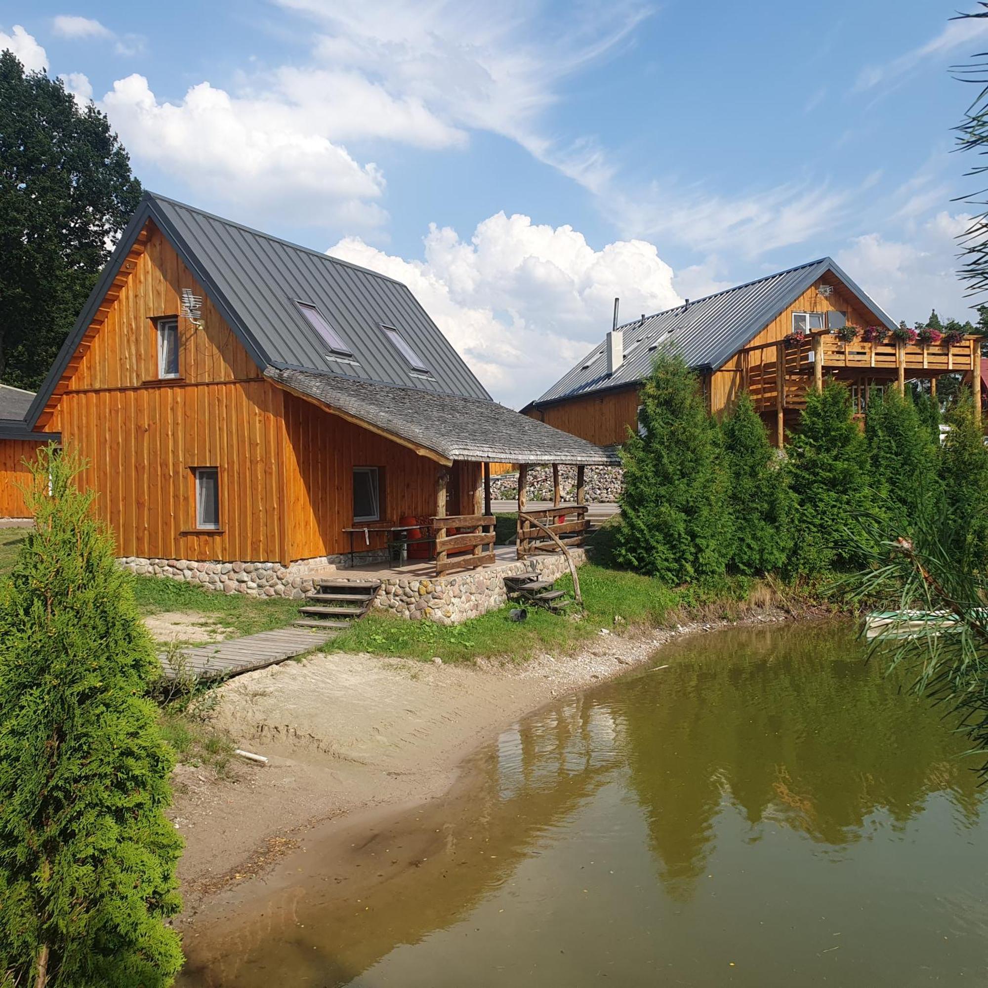 Domek Pod Akacjami Szypliszki Esterno foto